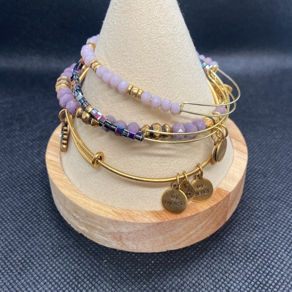 💜ALEX AND ANI💜Daisy & 3 Beaded Charm Bangle Bracelets in Rafaelian Gold/Like New - Picture 4 of 5